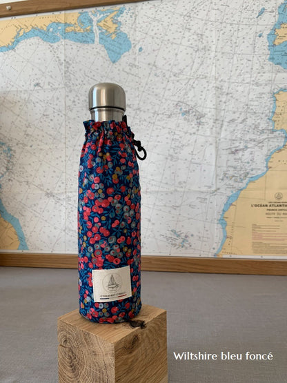 Gourde Inox double paroi 500ml et pochette 100% coton liberty. Wiltshire bleu foncé